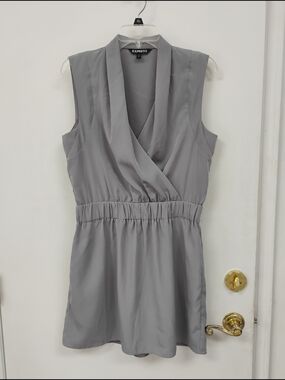 Express Sleeveless Gray Wrap Waist Dress Size M